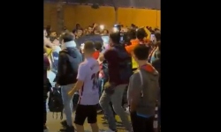 VIDEO: Fanúšikovia zaútočili na Koemana, na incident už reagovala aj Barcelona
