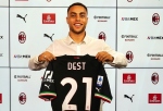 AC Miláno zmenilo názor a chce kúpiť Desta na trvalý prestup