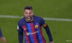 Koniec legendy: Jordi Alba ukončil kariéru ziskom trofeje a 'asistenciou' Messimu