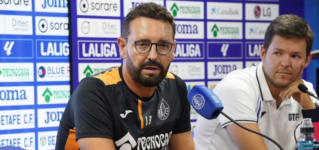 Bordalás pred Barçou: Flick by mal viac hovoriť o svojom tíme a nie o súperoch