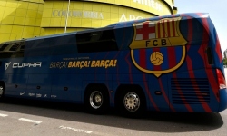 Barcelona vycestuje autobusom na zápas proti Villarrealu