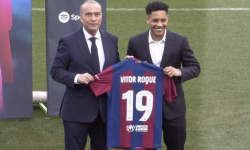 Vitor Roque do Chelsea? Barcelona môže získať miliónový bonus