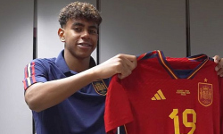Lamine Yamal neodcestoval na zraz: nový konflikt medzi Barcelonou a Španielskou federáciou