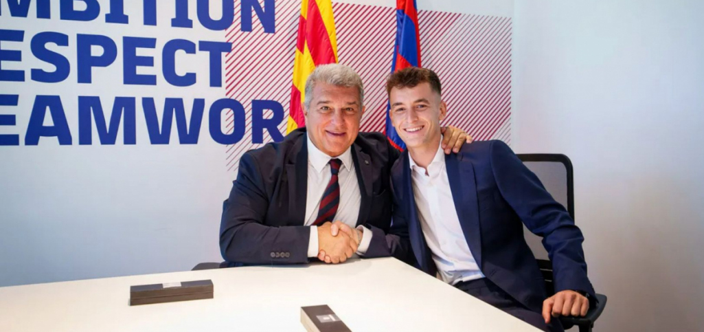 Marc Casadó na odchode: Barcelona stanovila cenu