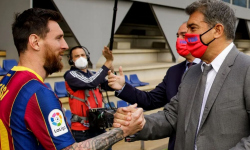 Leo Messi nevylučuje zapojenie sa do volieb, aby porazil Laportu
