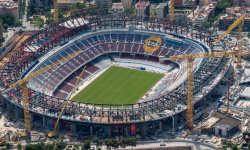 Starosta Barcelony sa vyjadril k možnému návratu klubu na Camp Nou