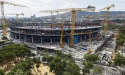 Barça sa pripravuje na návrat na Montjuïc: Plány s Camp Nou brzdí absencia povolení