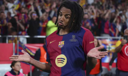 Jules Koundé čelí vo Francúzsku kritike za svoj výkon v priateľskom zápase