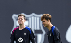 Szczęsny vo forme, Kochen na palube: Barcelona vyráža na ázijské turné so štyrmi brankármi [VIDEO]