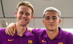 Hansi Flick testuje De Jonga na novej pozícii