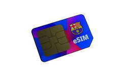 Barça už využíva vlastnú mobilnú sieť. Flick a jeho tím pripojení cez Global Travel eSIM
