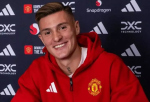 Benjamin Šeško – deviatka, ktorú Barcelona chcela pre rok 2026