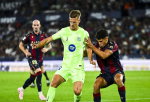 OFICIÁLNE: Olmo je opäť zranený - vracia sa do Barcelony