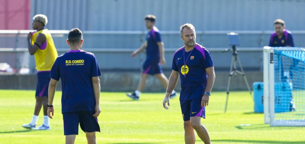 Kontroverzný sponzor zmizol z tréningových dresov Barçy, no nie na dlho