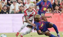 Mala Barcelona zahrávať penaltu? VAR nefungoval... [VIDEO]