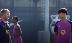 Barcelona vybrala nástupcu Dro Fernandeza: Juan Hernández mieri do prvého tímu napriek záujmu City