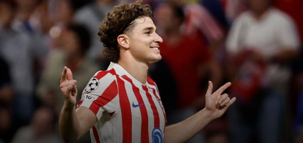 Julián Álvarez do Barcelony? Správy o hľadaní domu vyvolali slovnú vojnu s agentom [VIDEO]