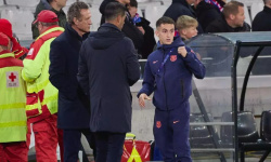 Zákulisie zápasu Club Brugge – FC Barcelona: Casadó, pyrotechnika, mládežnícky chaos a Puigdemont v hľadisku