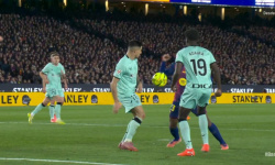 Barcelona mala zahrávať penaltu