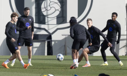 Voľby vs. futbal: Prečo hráči Barçy zmenili plány a k urnám pôjdu až po zápase?