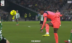 Kontroverzia v Seville: Mala Barcelona zahrávať penaltu po ruke Bartru? [VIDEO]