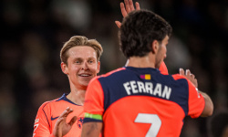 Čo kamery nevideli: Flickov 'stĺp', frustrovaný Fermín a Lewyho pocta Maradonovi