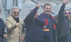 Joan Laporta a jeho gesto: Kontroverzný moment na tribúne [VIDEO]
