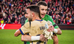 Eric García mimo hry? Hansi Flick musí pred Newcastle lepiť obranu