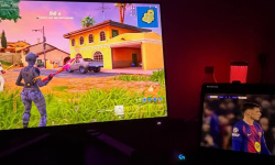 Asllani posiela signál: Útočník Hoffenheimu sledoval Barcelonu pri hraní Fortnite