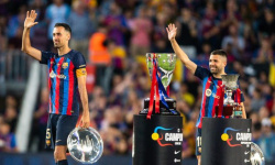 Busquets a Alba prvýkrát za Barça Legends! V Soule nastúpia s Iniestom