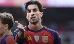 PSG lanári Ferrana, lov Barcelony na Álvareza pokračuje