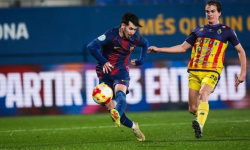 Dani Rodríguez na odchode z Barcelony, mladík Toni Fernández mieri k Flickovi