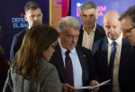 Barcelona žiada o pôžičku 210 miliónov eur na financovanie nových prestupov