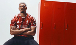 Odchod do Liverpoolu je vyslobodením, ktoré Ronald Araujo zúfalo potreboval. Zvládne reštart na Anfield?