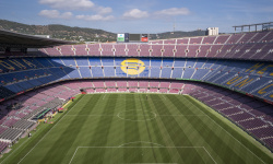 OFICIÁLNE: Barça zatvára tribúnu na zápas s Alavésom po incidente s Camavingom