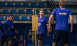 Krok vpred pre Frenkieho de Jonga: Do Turecka ešte necestuje, v hre je Betis