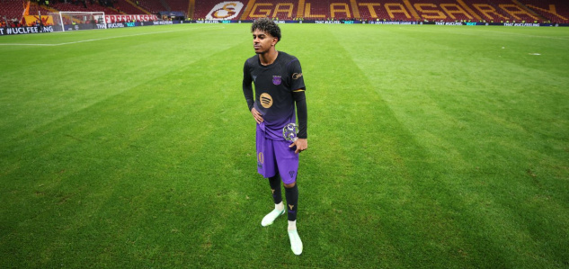 Historický hetrik Lamina Yamala! Tretia Trofej Kopa pre hviezdu Barcelony