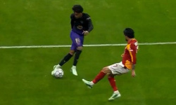 Lamine Yamal vynašiel nový druh driblingu: Nazval by som to skoro-rabona [VIDEO]