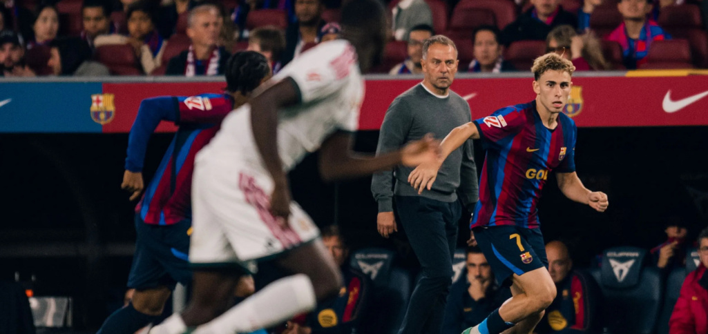 Taktika, která na Barcelonu funguje. Mourinho se inspiroval Luisem Enriquem